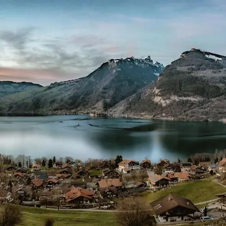 Sunsethuesli * Därligen