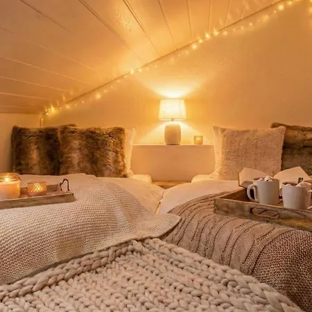 Sunsethuesli * Därligen