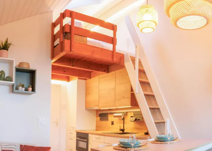 Sunsethuesli Apartamento Därligen